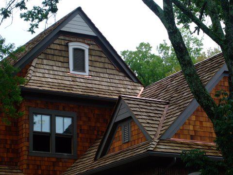 383313_296563403723253_163149378_n